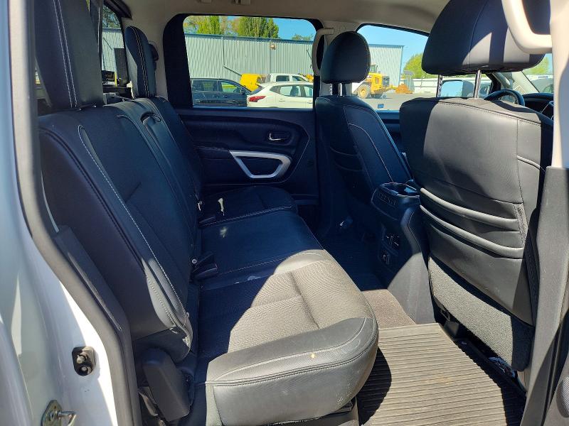 2017 Nissan Titan მანქანა იყიდება აუქციონზე, vin: 1N6AA1E59HN533262, აუქციონის ნომერი: 64590436
