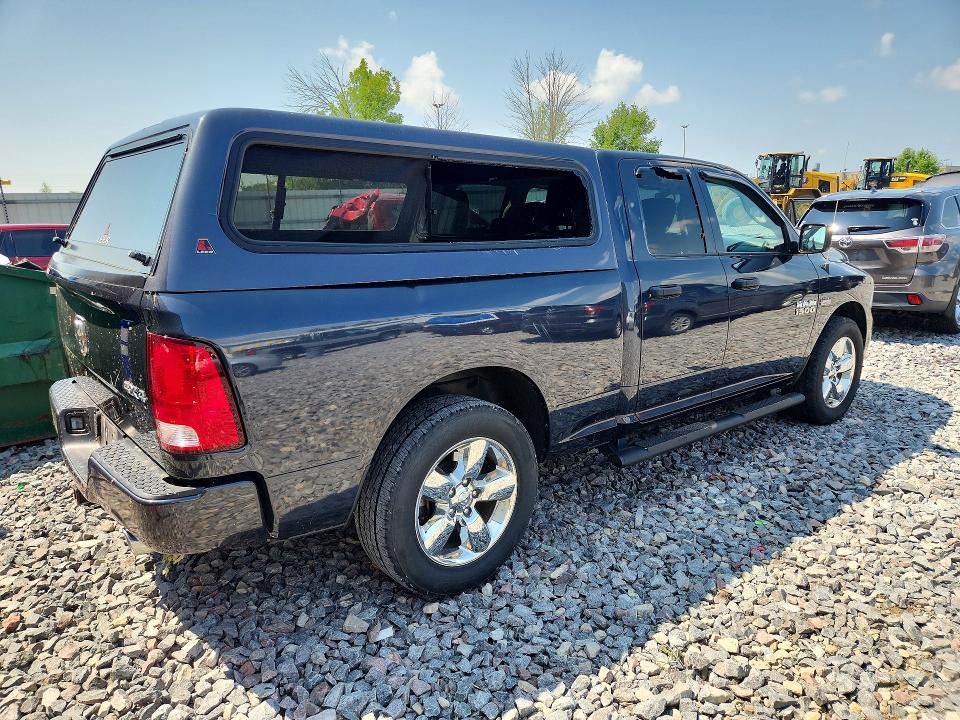 64290926 :رقم المزاد ، 1C6RR7FT0JS343055 vin ، 2018 Ram 1500 مزاد بيع