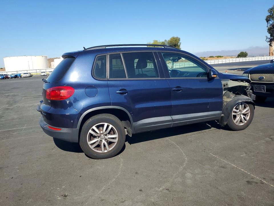Продажа на аукционе авто 2016 Volkswagen Tiguan, vin: WVGAV7AX1GW577388, номер лота: 65856646