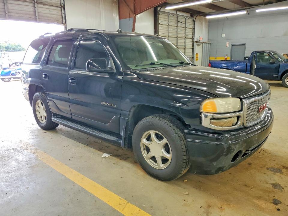 66146896 :رقم المزاد ، 1GKEK63UX5J198335 vin ، 2005 Gmc Yukon مزاد بيع