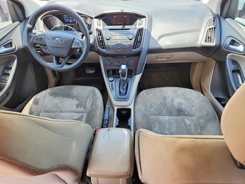 64227076 :رقم المزاد ، 1FADP3F24FL255321 vin ، 2015 Ford Focus مزاد بيع