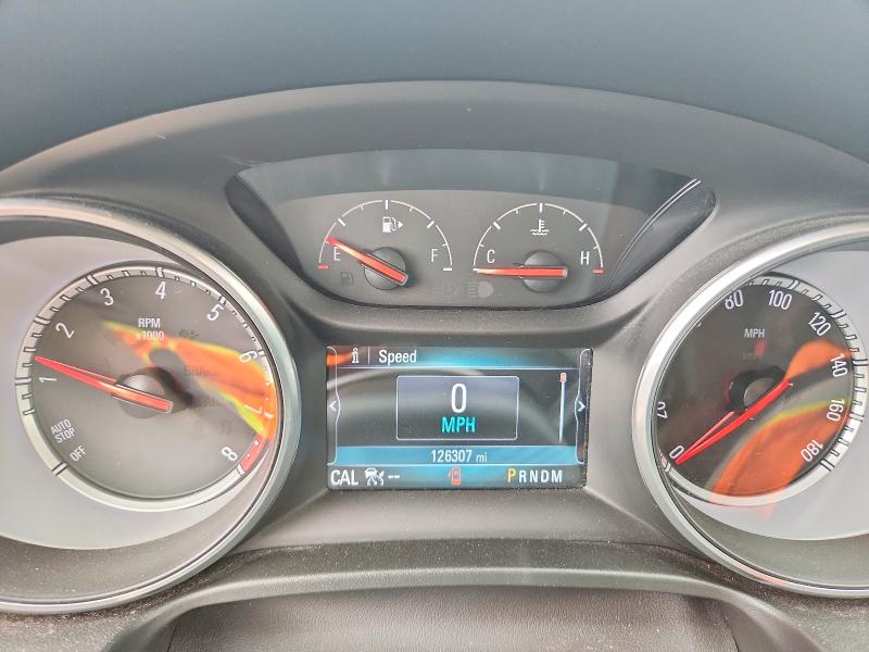 63480556 :رقم المزاد ، W04GV8SX3J1135164 vin ، 2018 Buick Regal Tourx مزاد بيع