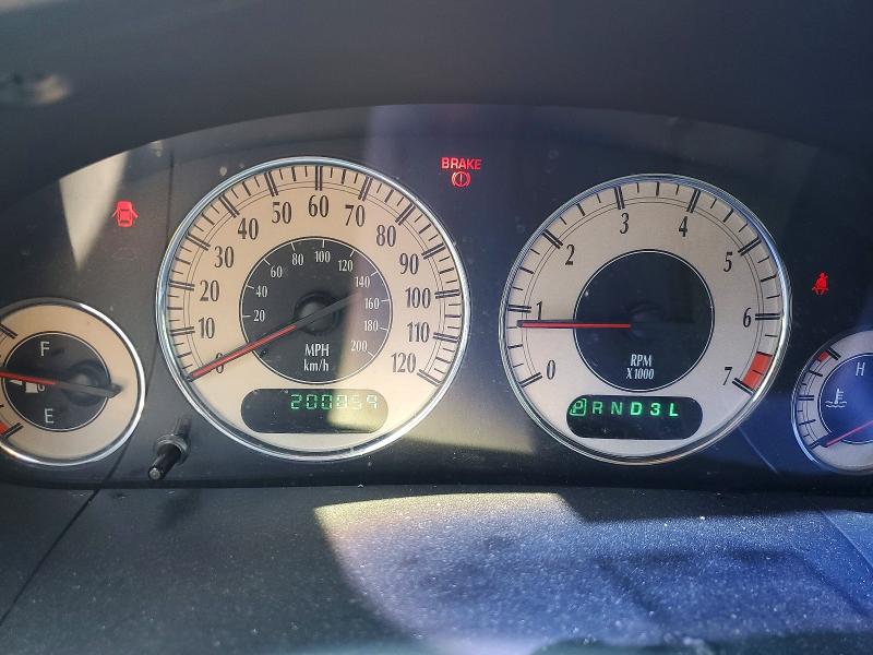 Aukcja sprzedaży 2001 Chrysler Town & Country, vin: 2C8GP64L41R359942, numer aukcji: 63657626