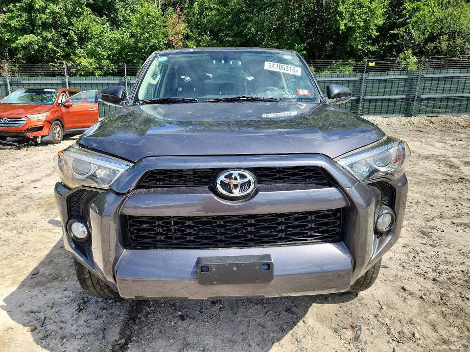 Aukcja sprzedaży 2017 Toyota 4runner, vin: JTEBU5JR2H5427326, numer aukcji: 64105316
