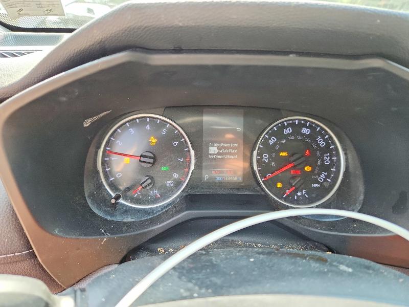62606936 :رقم المزاد ، 2T3A1RFV7MC256194 vin ، 2021 Toyota Rav4 مزاد بيع