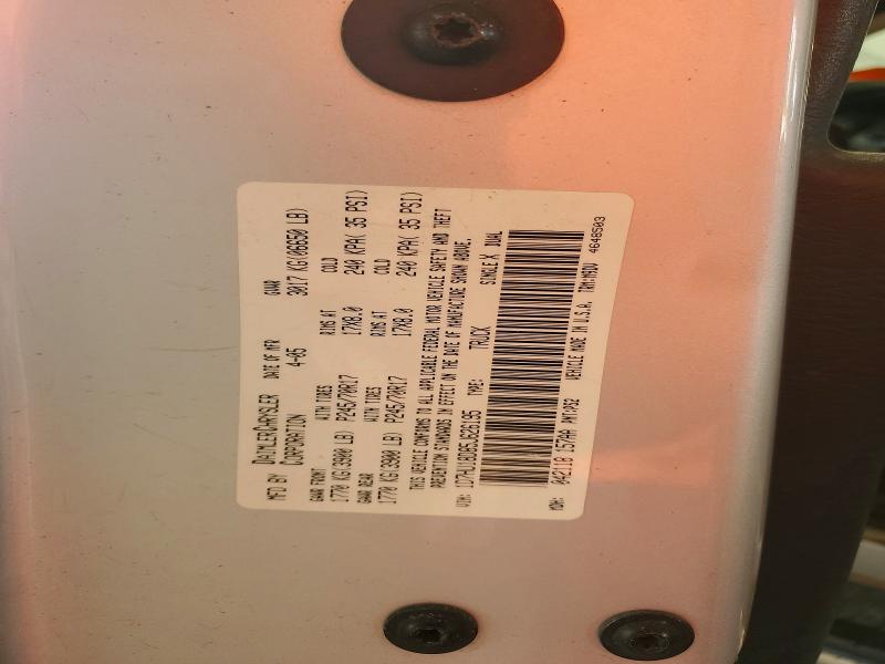 2005 Dodge Ram 1500 მანქანა იყიდება აუქციონზე, vin: 1D7HU18D85J626195, აუქციონის ნომერი: 64849026