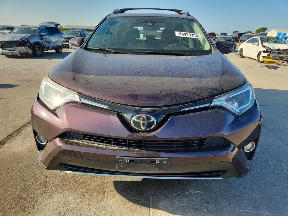 64929706 :رقم المزاد ، 2T3RFREV4HW564353 vin ، 2017 Toyota Rav4 مزاد بيع