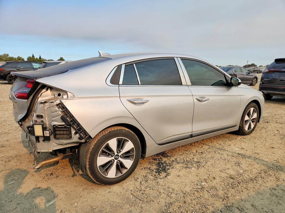 2019 Hyundai Ioniq მანქანა იყიდება აუქციონზე, vin: KMHC75LD2KU110429, აუქციონის ნომერი: 63301546
