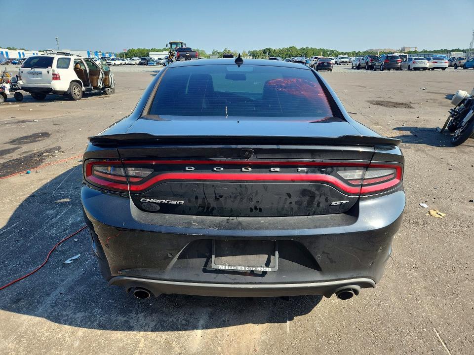 65436146 :رقم المزاد ، 2C3CDXHG0LH188521 vin ، 2020 Dodge Charger مزاد بيع