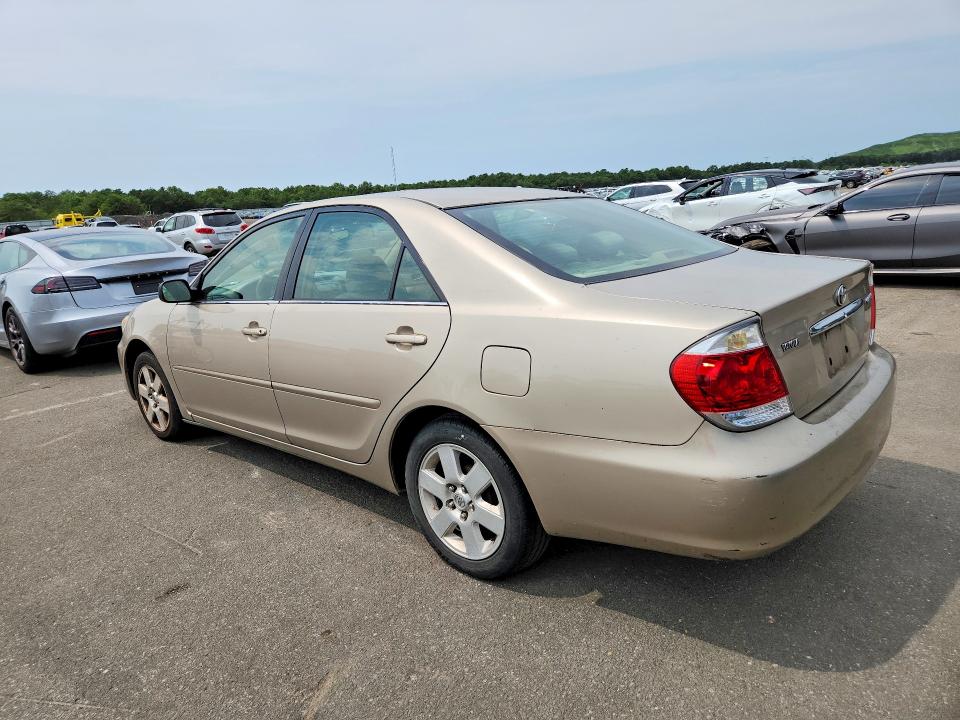 2005 Toyota Camry მანქანა იყიდება აუქციონზე, vin: 4T1BE32K25U613100, აუქციონის ნომერი: 64343716