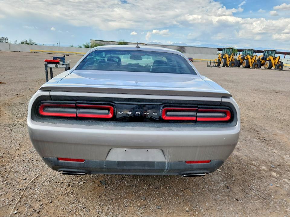 65164876 :رقم المزاد ، 2C3CDZBT9GH338049 vin ، 2016 Dodge Challenger مزاد بيع