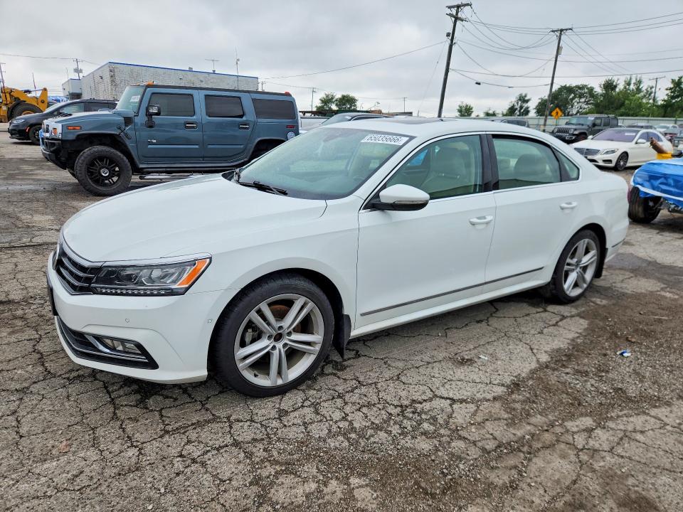 Продаж на аукціоні авто 2016 Volkswagen Passat, vin: 1VWCT7A31GC070084, номер лоту: 65035666