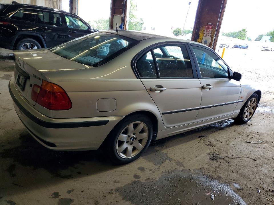 2000 Bmw 323 მანქანა იყიდება აუქციონზე, vin: WBAAM3341YFP75258, აუქციონის ნომერი: 62230736