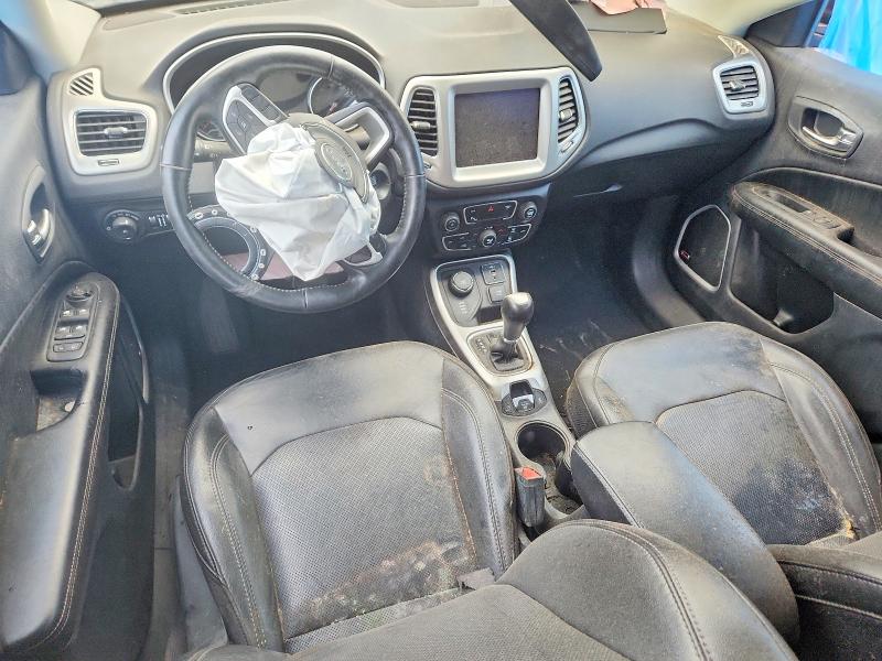 63683326 :رقم المزاد ، 3C4NJDCB8KT672742 vin ، 2019 Jeep Compass مزاد بيع