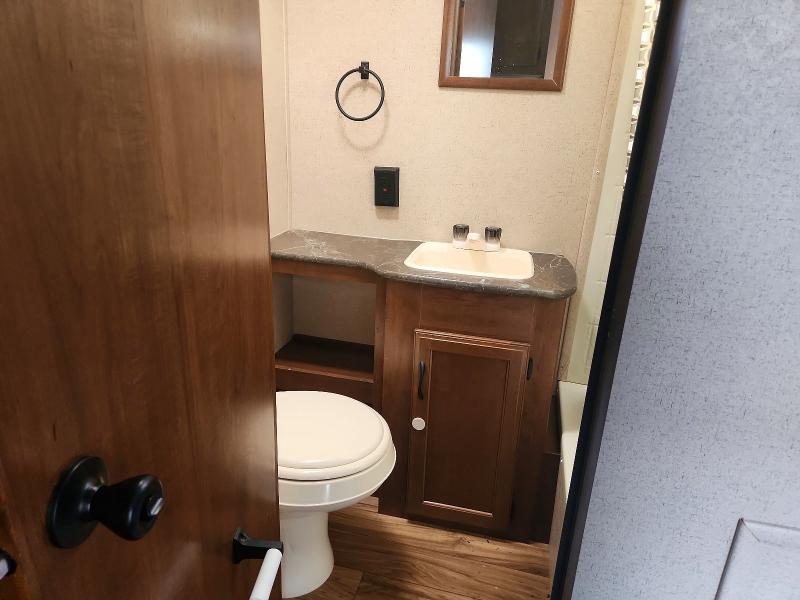 Продаж на аукціоні авто 2016 Jay Jayco, vin: 1UJBJ0BL7G77Z0198, номер лоту: 64305636