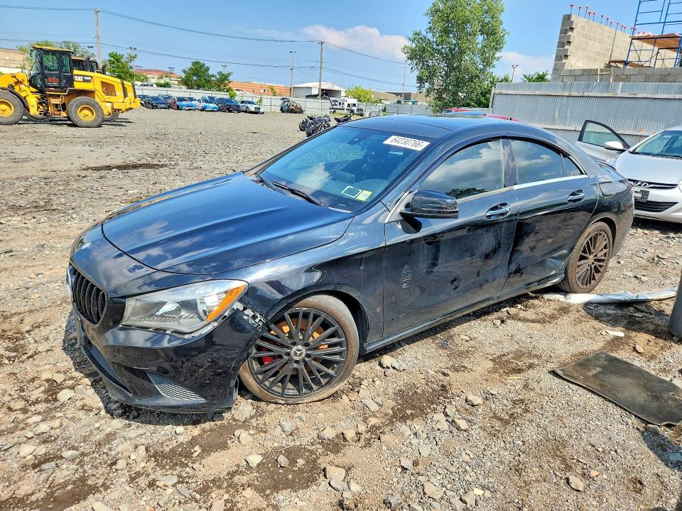 64230766 :رقم المزاد ، WDDSJ4GB2GN366484 vin ، 2016 Mercedes-benz Cla مزاد بيع