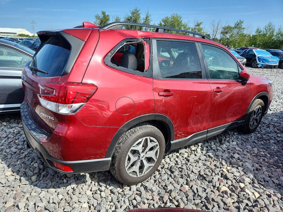 65345136 :رقم المزاد ، JF2SKAJCXMH562661 vin ، 2021 Subaru Forester مزاد بيع