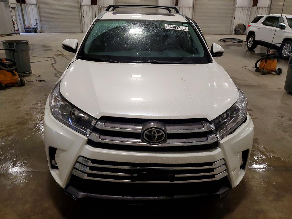 Aukcja sprzedaży 2019 Toyota Highlander, vin: 5TDDZRFH8KS952396, numer aukcji: 64301236