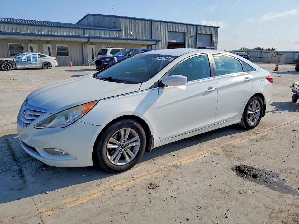 Продажа на аукционе авто 2013 Hyundai Sonata, vin: 5NPEB4AC3DH656279, номер лота: 65709696