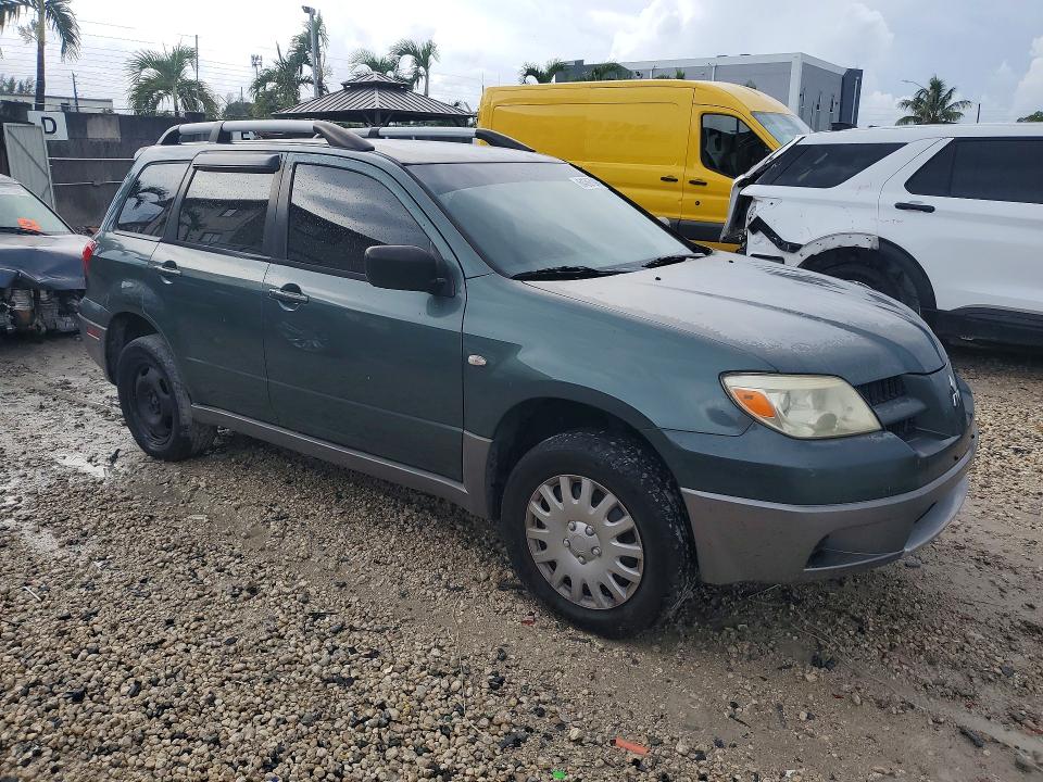 2006 Mitsubishi Outlander მანქანა იყიდება აუქციონზე, vin: JA4LX31F76U002773, აუქციონის ნომერი: 64367096
