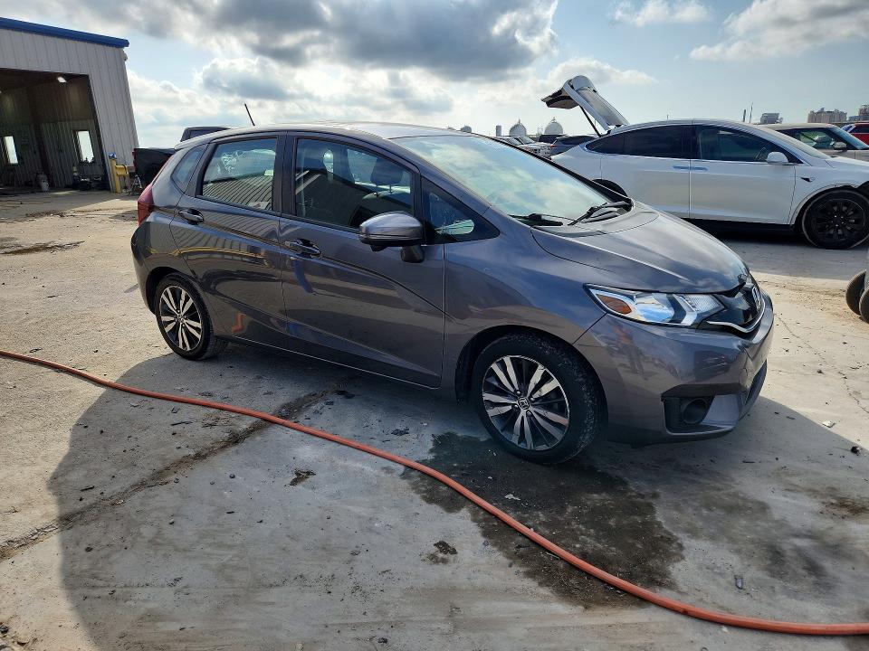 Продаж на аукціоні авто 2015 Honda Fit, vin: 3HGGK5H88FM746719, номер лоту: 65168226