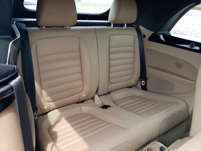 Продаж на аукціоні авто 2015 Volkswagen Beetle, vin: 3VW7T7AT1FM800669, номер лоту: 64481676