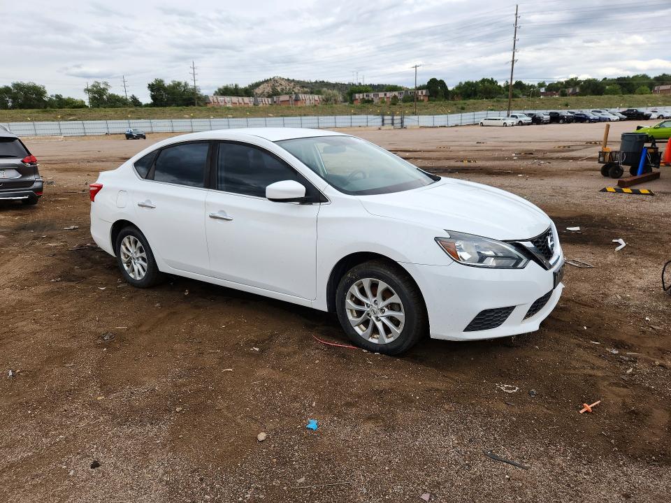 67377186 :رقم المزاد ، 3N1AB7AP5HY263351 vin ، 2017 Nissan Sentra مزاد بيع
