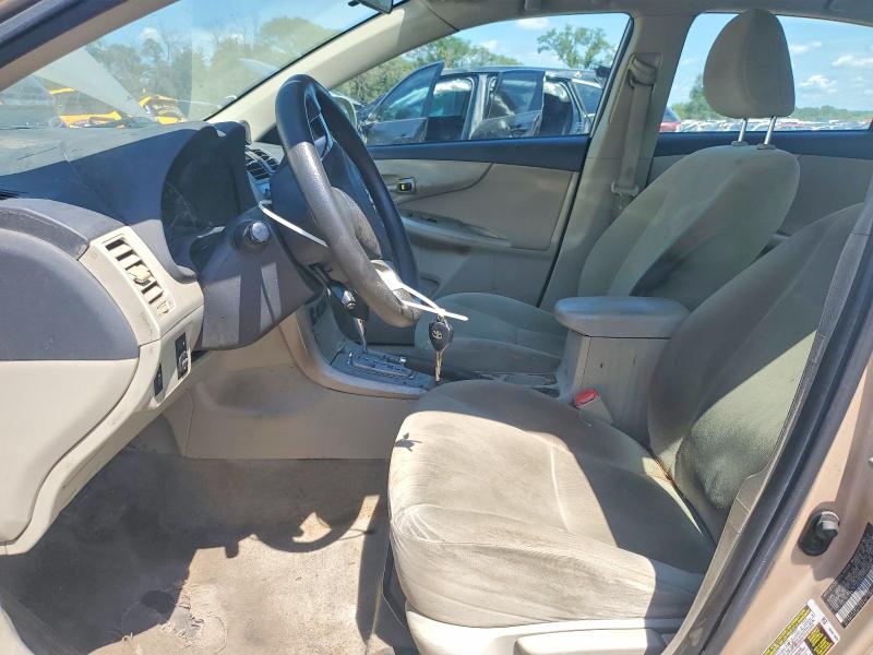 65373686 :رقم المزاد ، 2T1BU4EE8BC576209 vin ، 2011 Toyota Corolla مزاد بيع