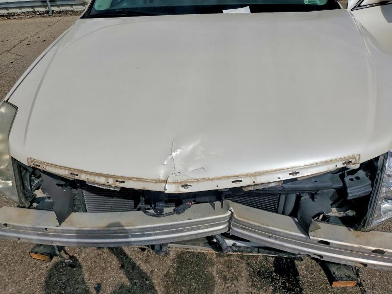 64787676 :رقم المزاد ، 1G6KD5EY2AU106214 vin ، 2010 Cadillac Dts مزاد بيع