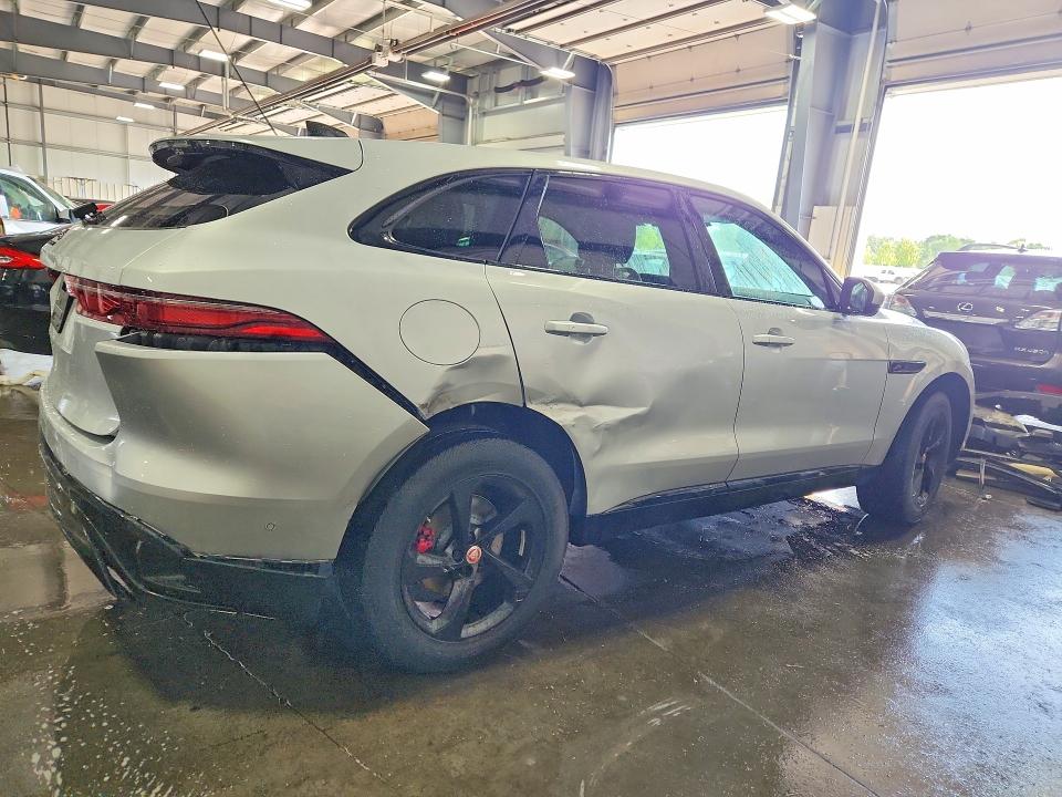 2021 Jaguar F-pace მანქანა იყიდება აუქციონზე, vin: SADCJ2EX7MA669205, აუქციონის ნომერი: 65556066