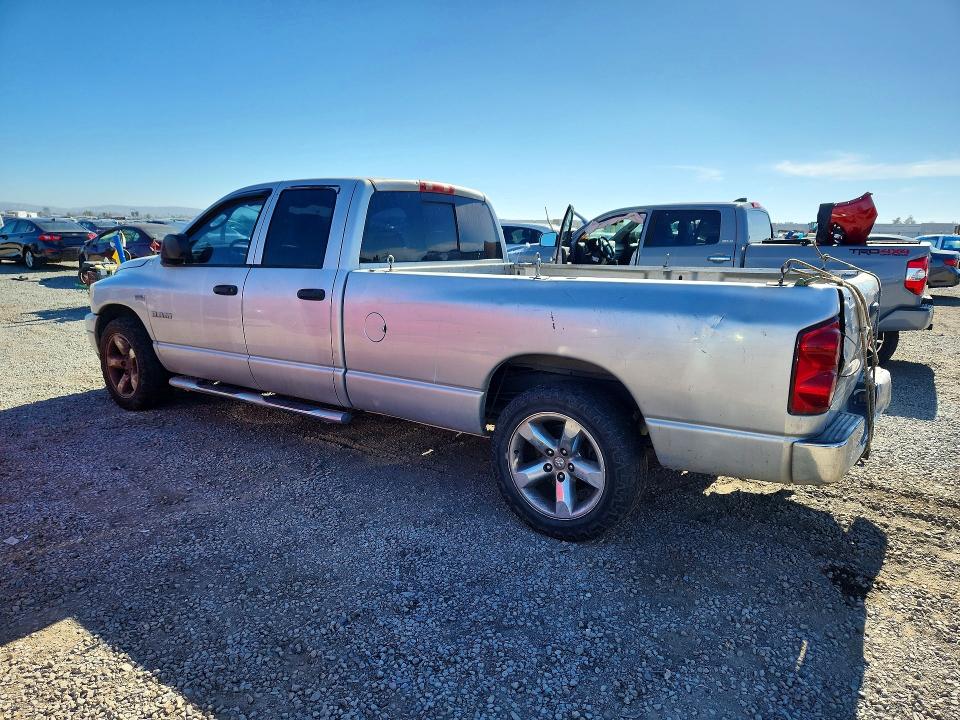 65573396 :رقم المزاد ، 1D7HA182X8J107693 vin ، 2008 Dodge Ram 1500 مزاد بيع