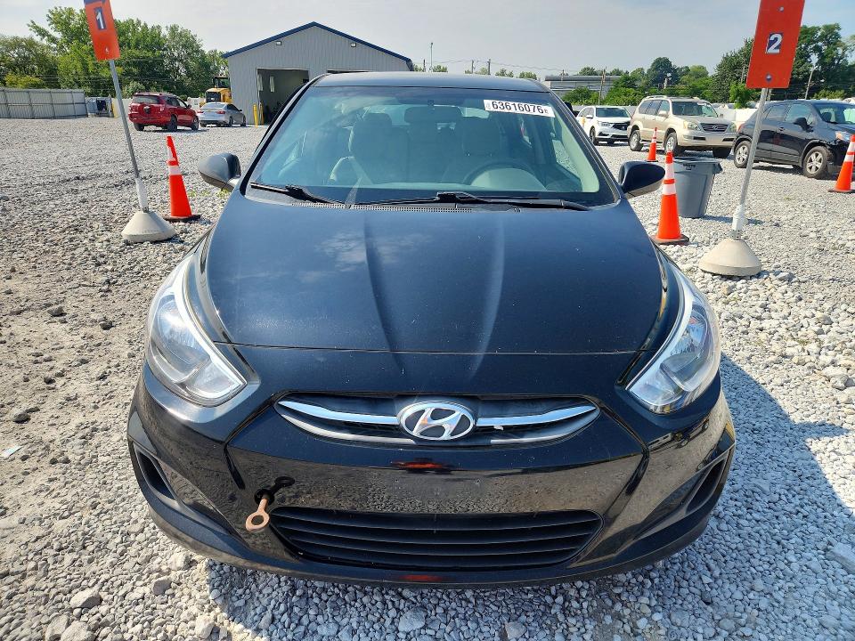 Продаж на аукціоні авто 2017 Hyundai Accent, vin: KMHCT5AE6HU306454, номер лоту: 63616076