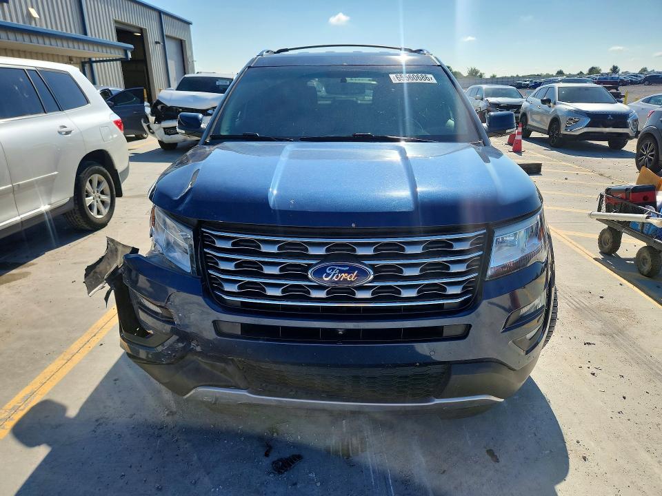 65560686 :رقم المزاد ، 1FM5K7F85GGD11801 vin ، 2016 Ford Explorer مزاد بيع