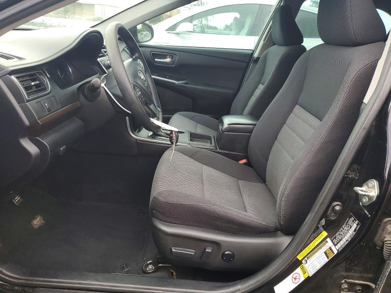 65212386 :رقم المزاد ، 4T1BF1FK3HU374074 vin ، 2017 Toyota Camry مزاد بيع