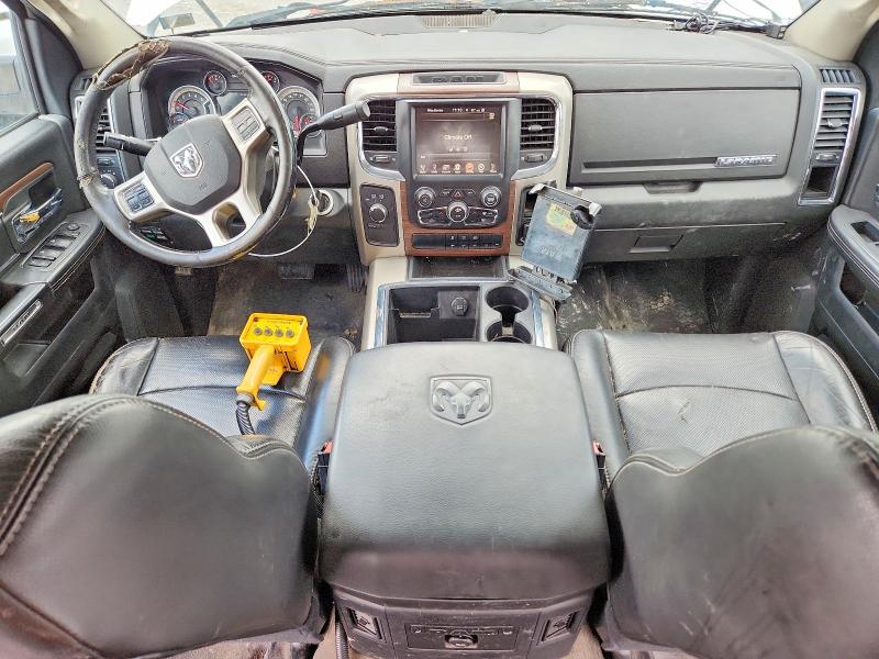 63942686 :رقم المزاد ، 3C7WRNEL7FG551467 vin ، 2015 Ram 5500 مزاد بيع