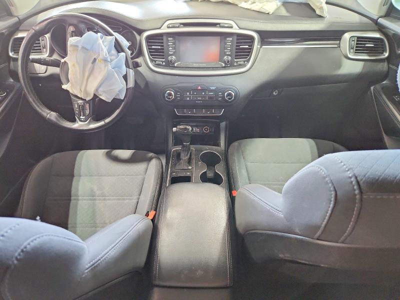 2017 Kia Sorento მანქანა იყიდება აუქციონზე, vin: 5XYPG4A33HG303578, აუქციონის ნომერი: 66353336