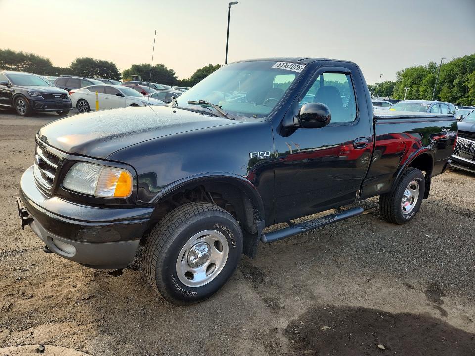 63855076 :رقم المزاد ، 1FTRF182X2NA47575 vin ، 2002 Ford F150 مزاد بيع