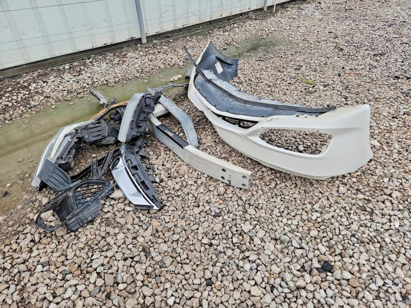 64312336 :رقم المزاد ، 19UDE2F31HA002363 vin ، 2017 Acura Ilx مزاد بيع