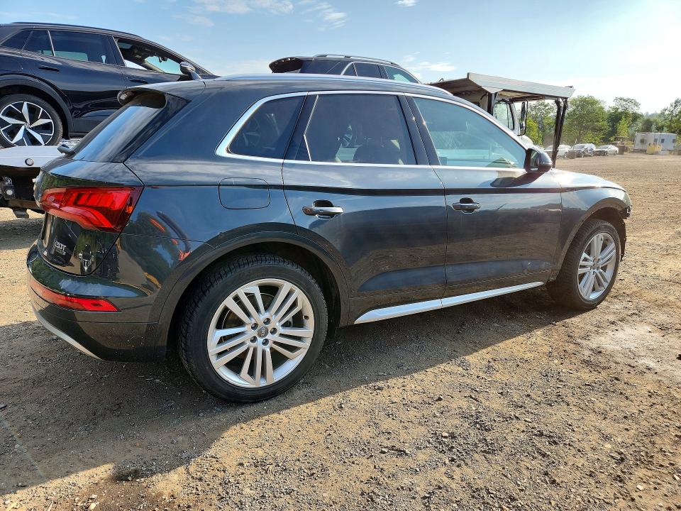 2018 Audi Q5 მანქანა იყიდება აუქციონზე, vin: WA1BNAFY8J2049542, აუქციონის ნომერი: 65268196