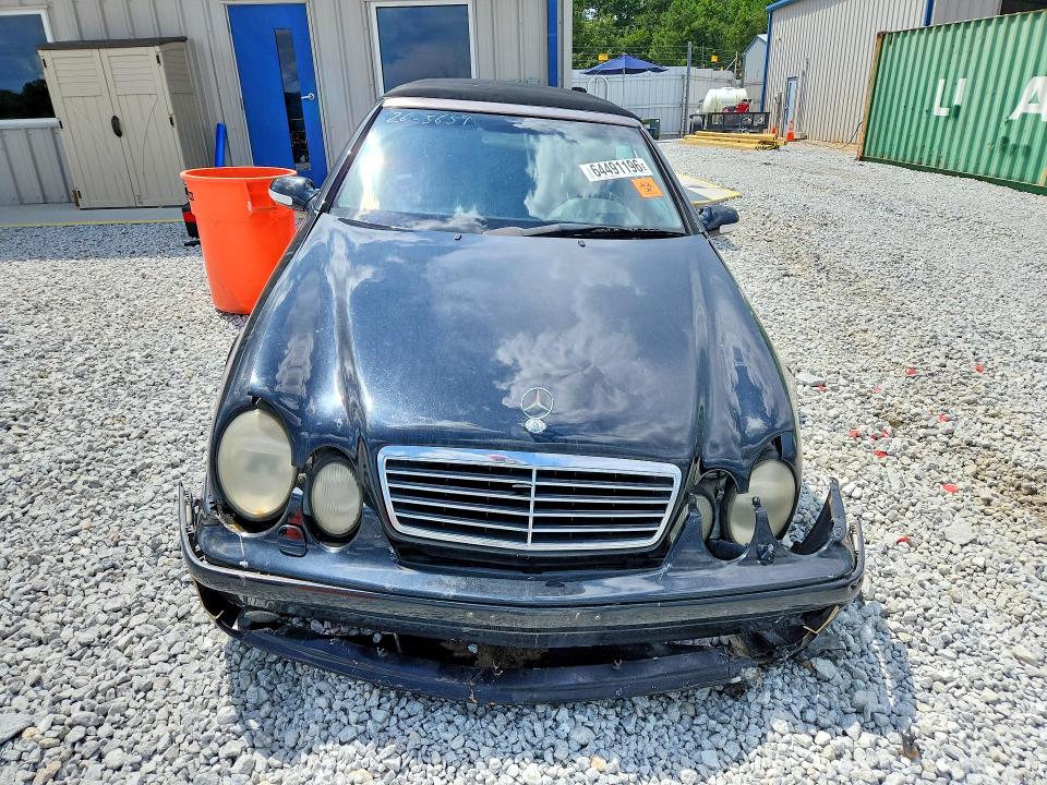 2003 Mercedes-benz Clk მანქანა იყიდება აუქციონზე, vin: WDBLK70G53T135344, აუქციონის ნომერი: 64491196