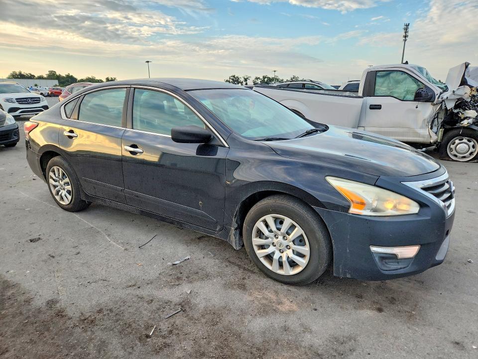 Продаж на аукціоні авто 2015 Nissan Altima, vin: 1N4AL3AP3FC219802, номер лоту: 65867756
