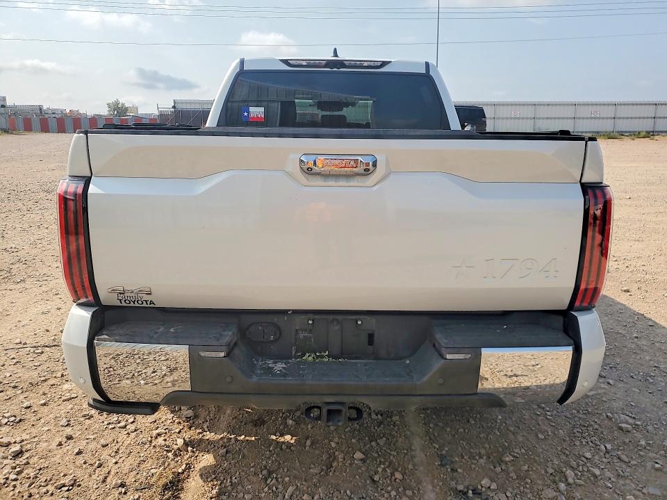 2025 Toyota Tundra მანქანა იყიდება აუქციონზე, vin: 5TFMA5DB3SX239107, აუქციონის ნომერი: 64683966