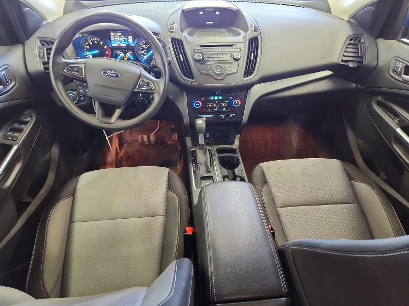 Продажа на аукционе авто 2017 Ford Escape, vin: 1FMCU9GD7HUE61419, номер лота: 64184136