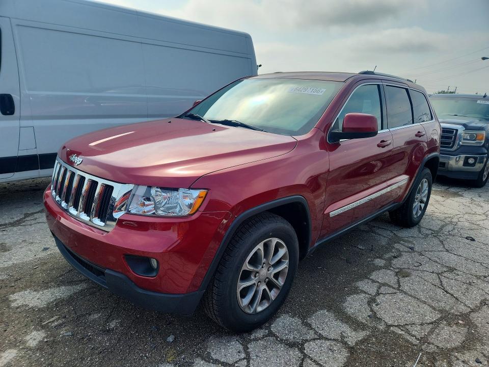 64291156 :رقم المزاد ، 1C4RJFAG8DC583831 vin ، 2013 Jeep Grand Cherokee مزاد بيع