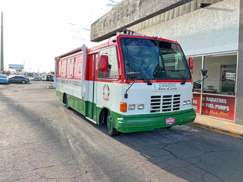 1995 Freightliner Chassis მანქანა იყიდება აუქციონზე, vin: 4UZK57M2XS2109020, აუქციონის ნომერი: 63849796