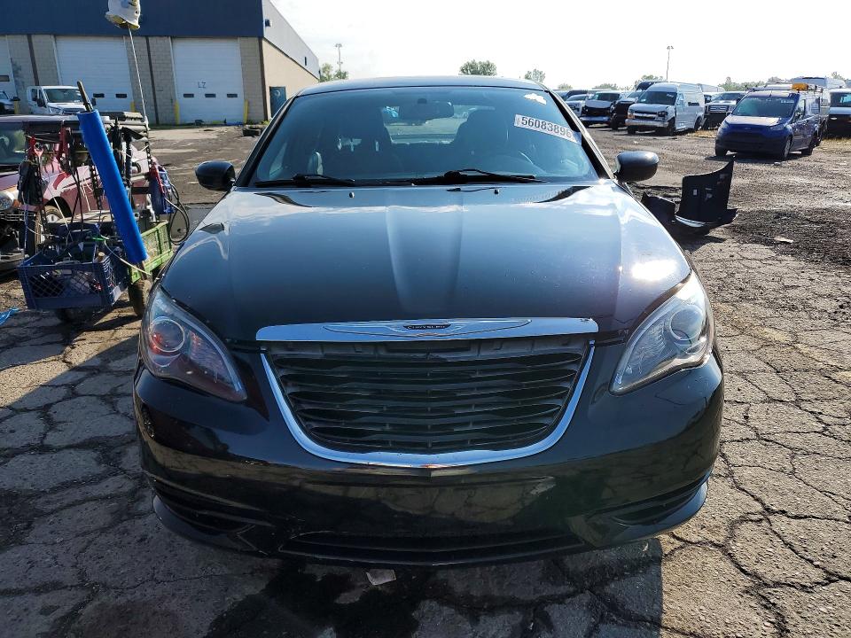 56083896 :رقم المزاد ، 1C3CCBBG8CN257655 vin ، 2012 Chrysler 200 مزاد بيع