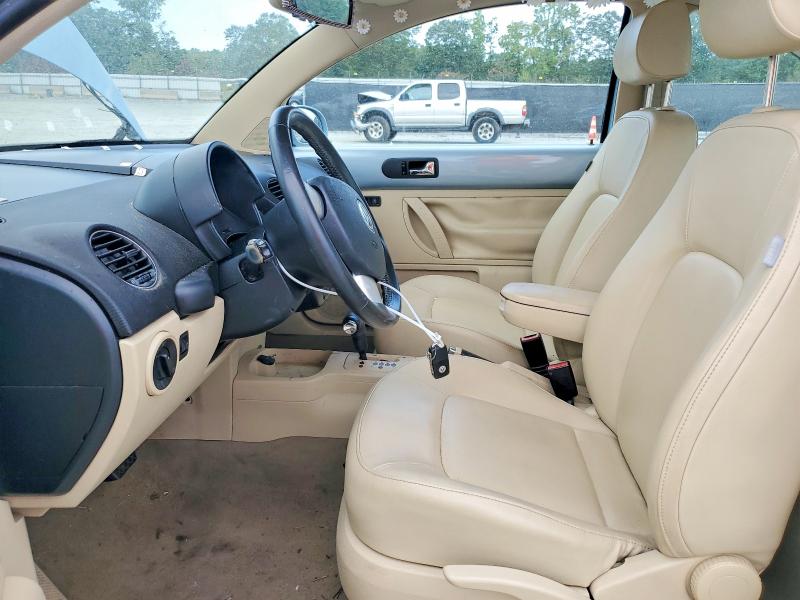 Aukcja sprzedaży 2010 Volkswagen New Beetle, vin: 3VWRW3AG7AM028621, numer aukcji: 65567636