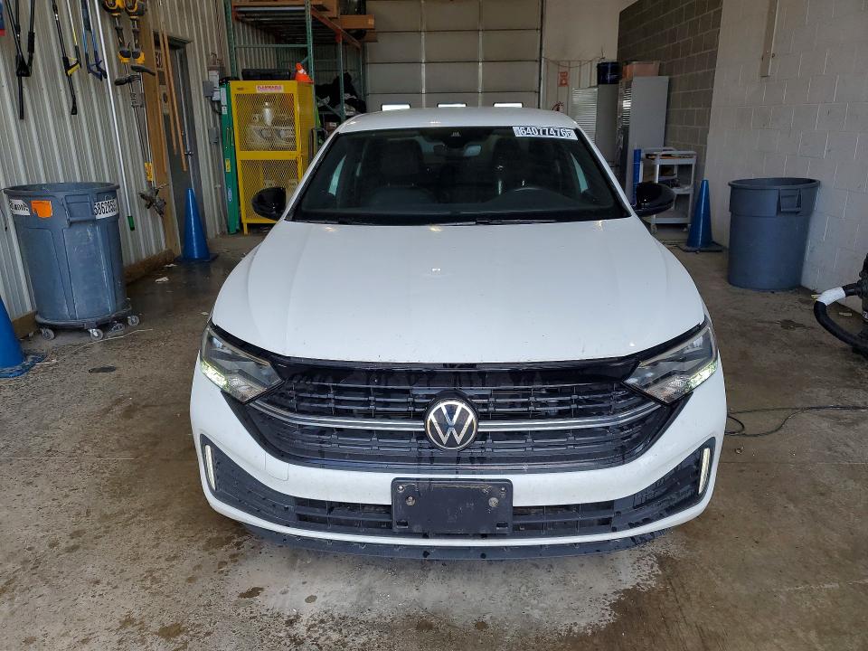Продаж на аукціоні авто 2024 Volkswagen Jetta, vin: 3VWBM7BU5RM072633, номер лоту: 64077476