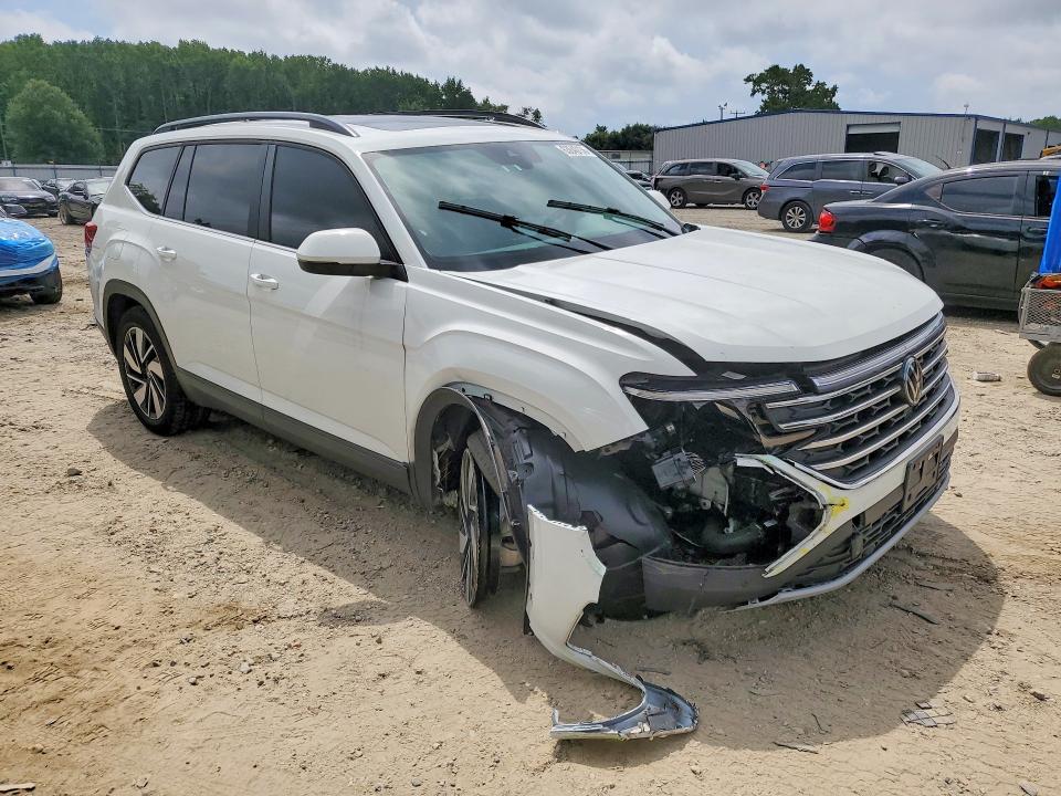 63640136 :رقم المزاد ، 1V2JR2CA7RC592050 vin ، 2024 Volkswagen Atlas مزاد بيع