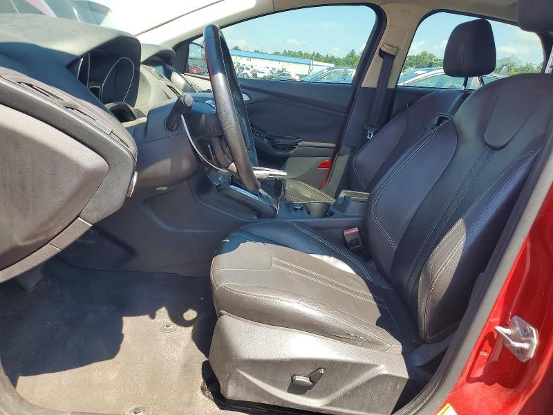63940496 :رقم المزاد ، 1FAHP3M21CL101679 vin ، 2012 Ford Focus مزاد بيع